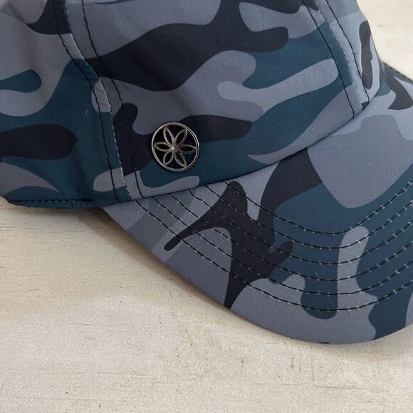 GAIMA Camo Hat - Picture 2 of 4